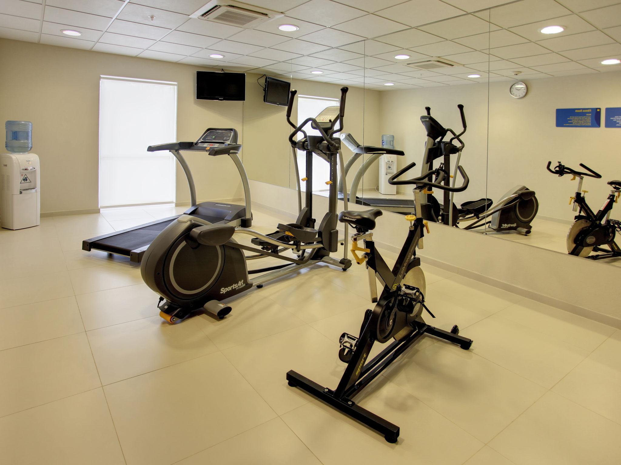 City Express Junior By Marriott Villahermosa Buitenkant foto