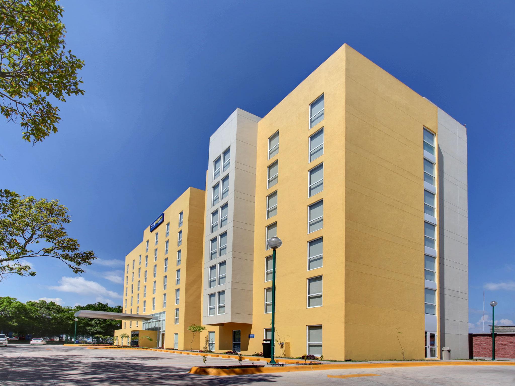 City Express Junior By Marriott Villahermosa Buitenkant foto