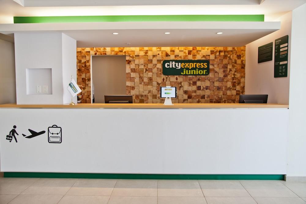 City Express Junior By Marriott Villahermosa Buitenkant foto