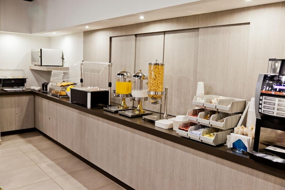 City Express Junior By Marriott Villahermosa Buitenkant foto