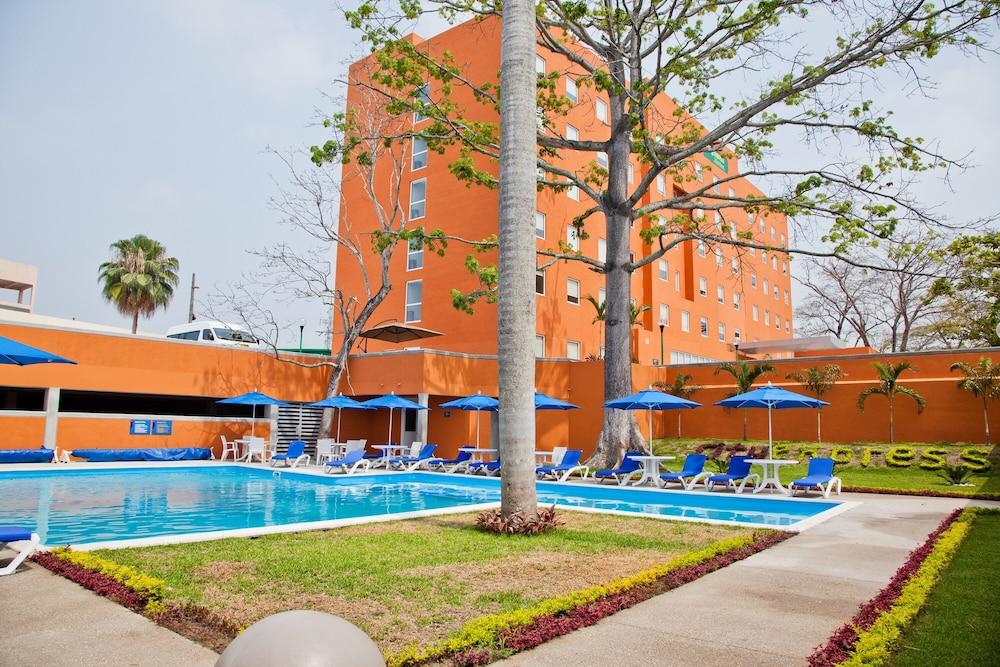 City Express Junior By Marriott Villahermosa Buitenkant foto
