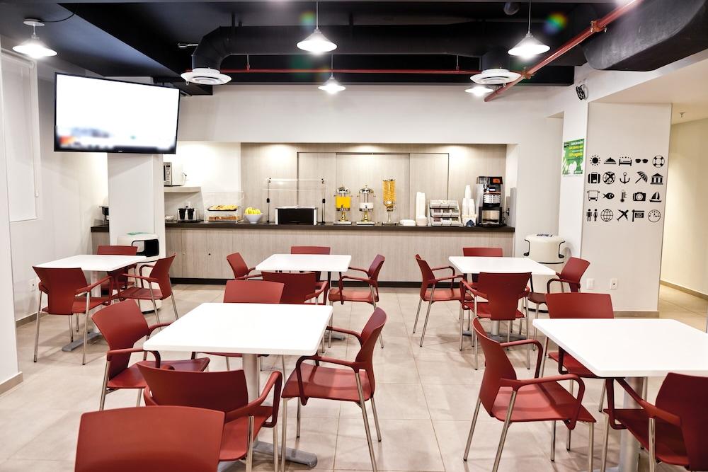 City Express Junior By Marriott Villahermosa Buitenkant foto