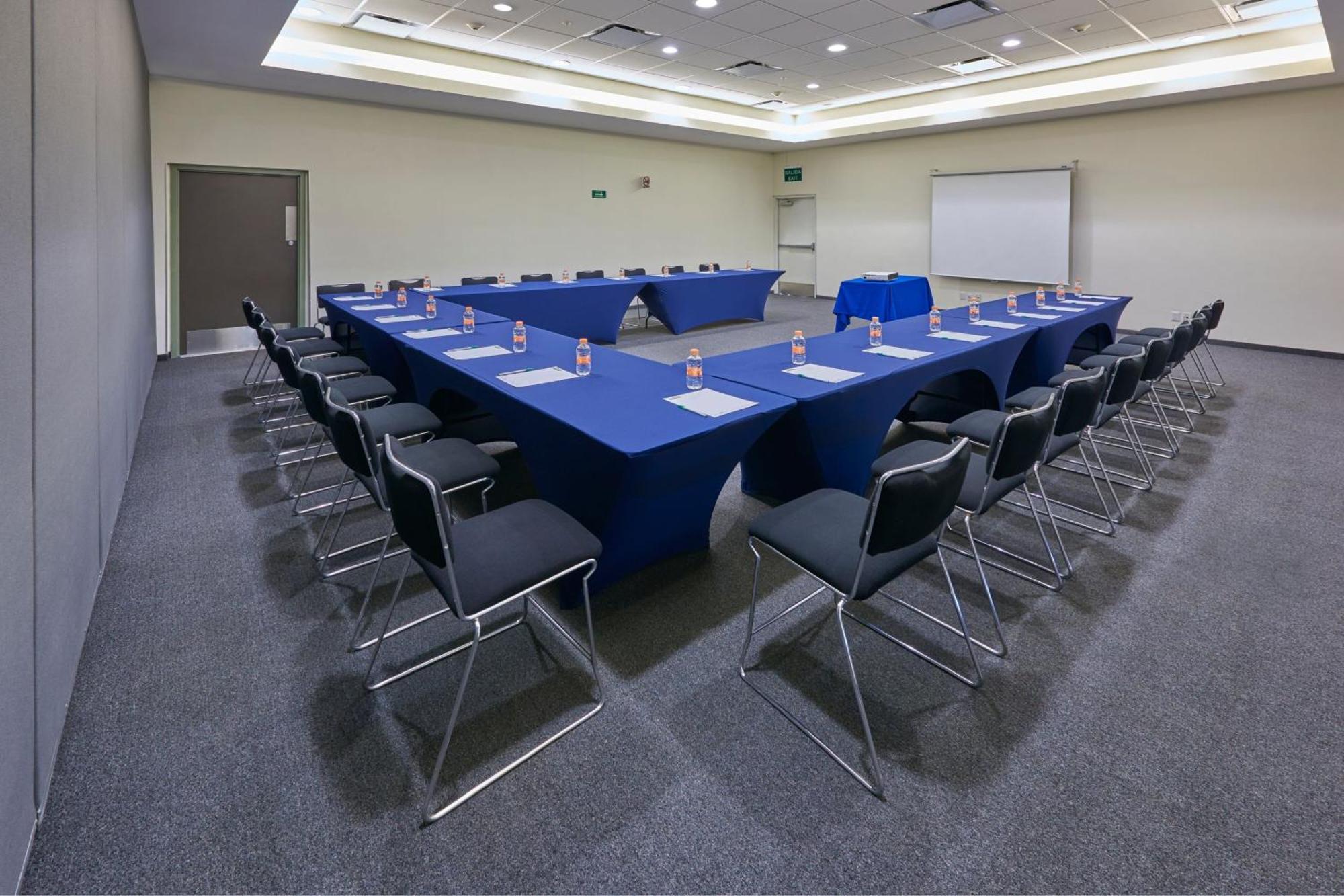 City Express Junior By Marriott Villahermosa Buitenkant foto