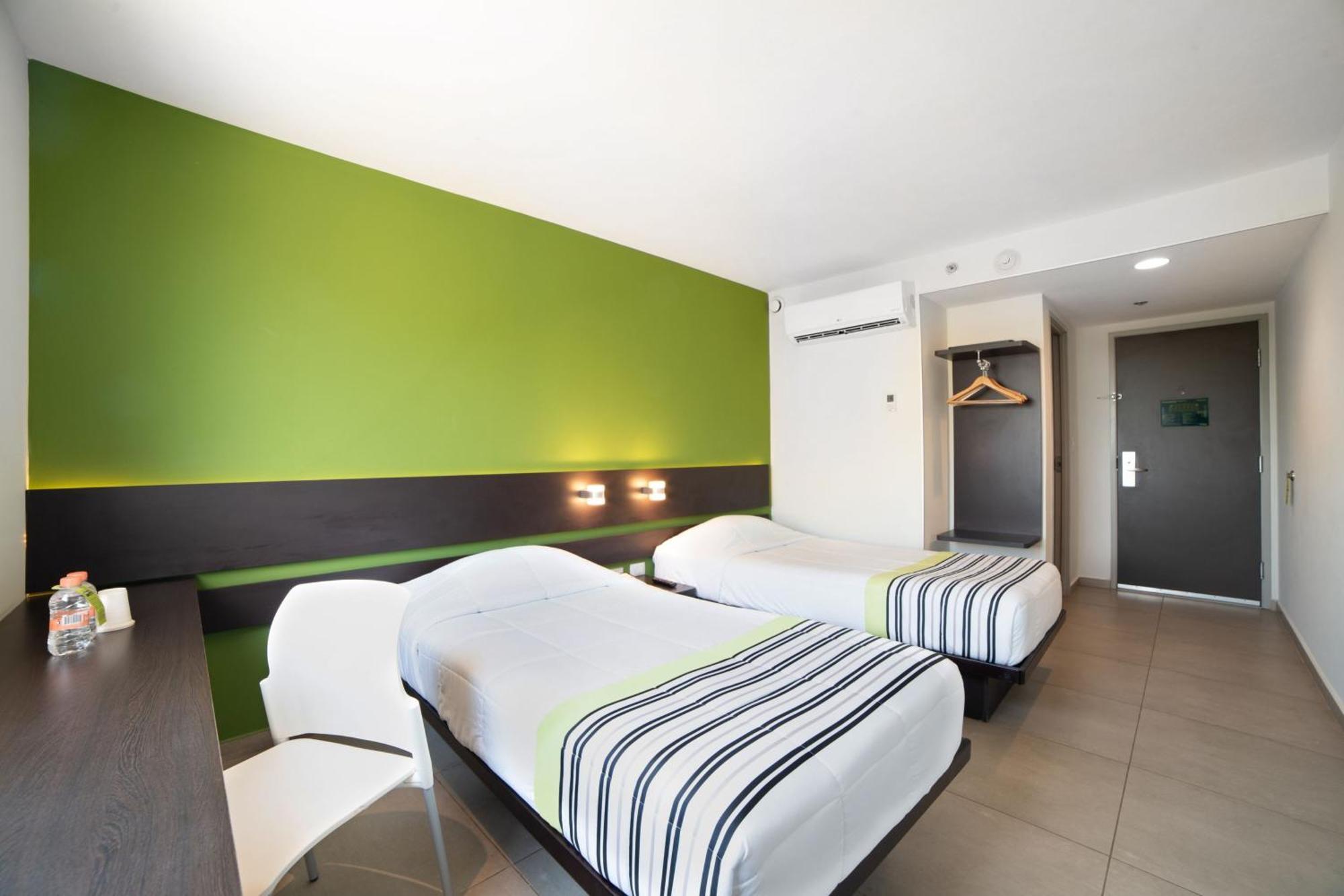 City Express Junior By Marriott Villahermosa Buitenkant foto