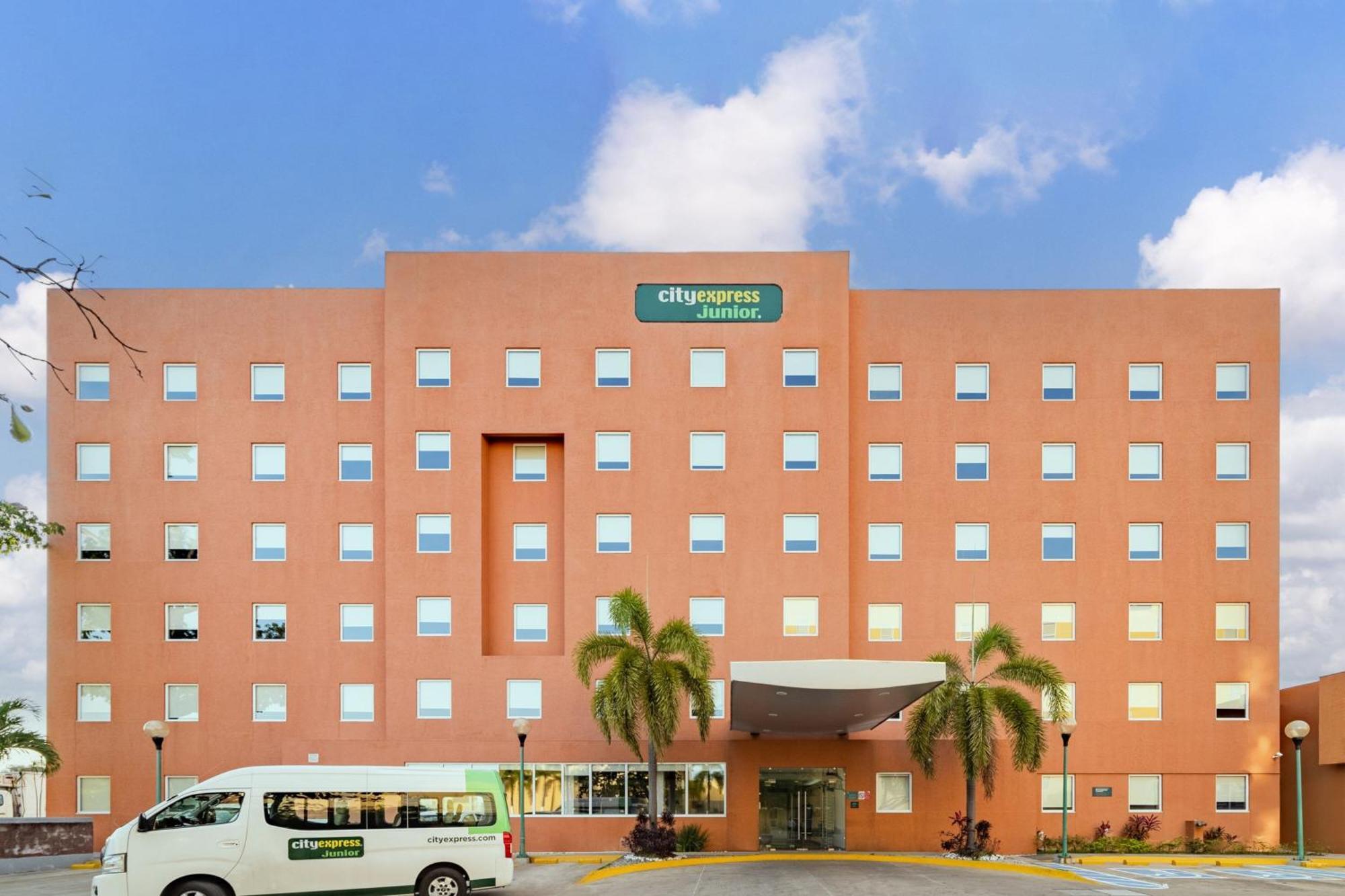 City Express Junior By Marriott Villahermosa Buitenkant foto